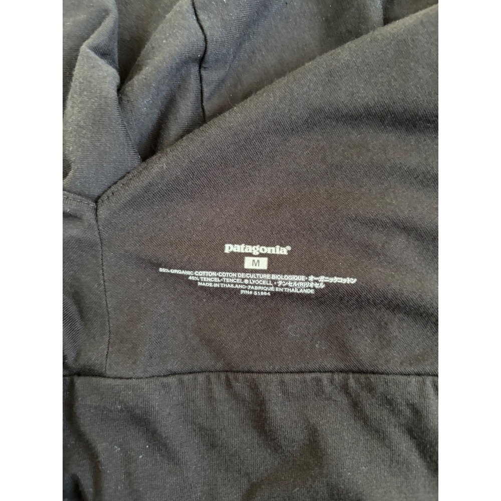 Patagonia Kamala Dress Medium Black Organic Cotton Tencel V-Neck  Gorpcore‎ - Picture 3 of 6